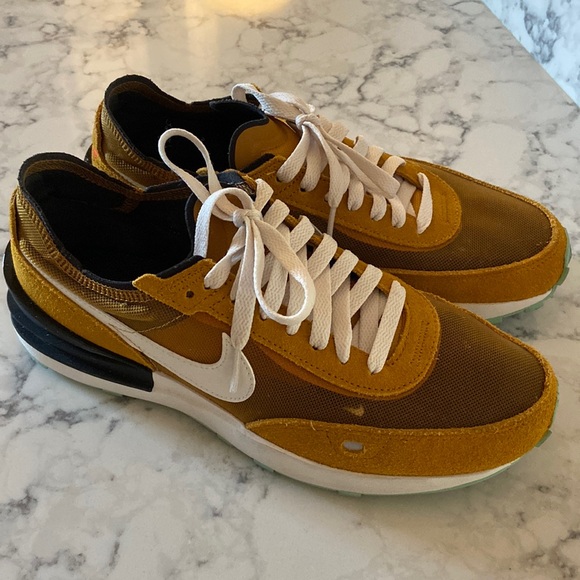 Nike Shoes - Nike Waffle One 8.5